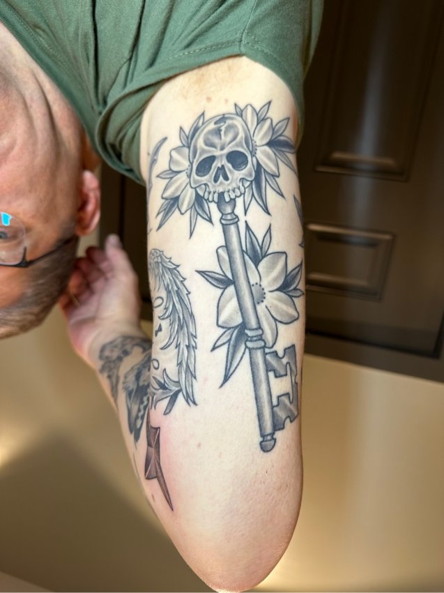 Steve Draper's tattoos by Lacey at Hart &amp; Huntington Tattoo Co. Las Vegas